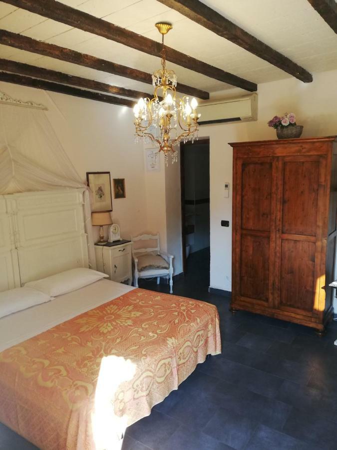 Bed And Breakfast Aurora Sarzana Esterno foto